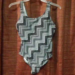 Geometric Print one piece swim suit size Large